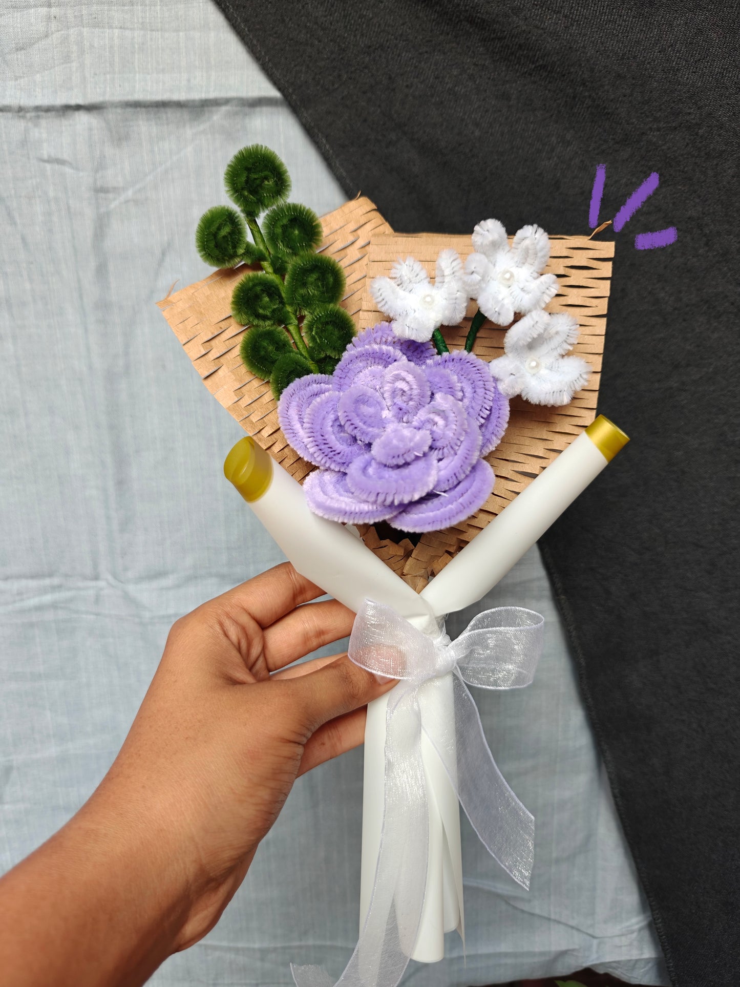 Rose with forget me nots