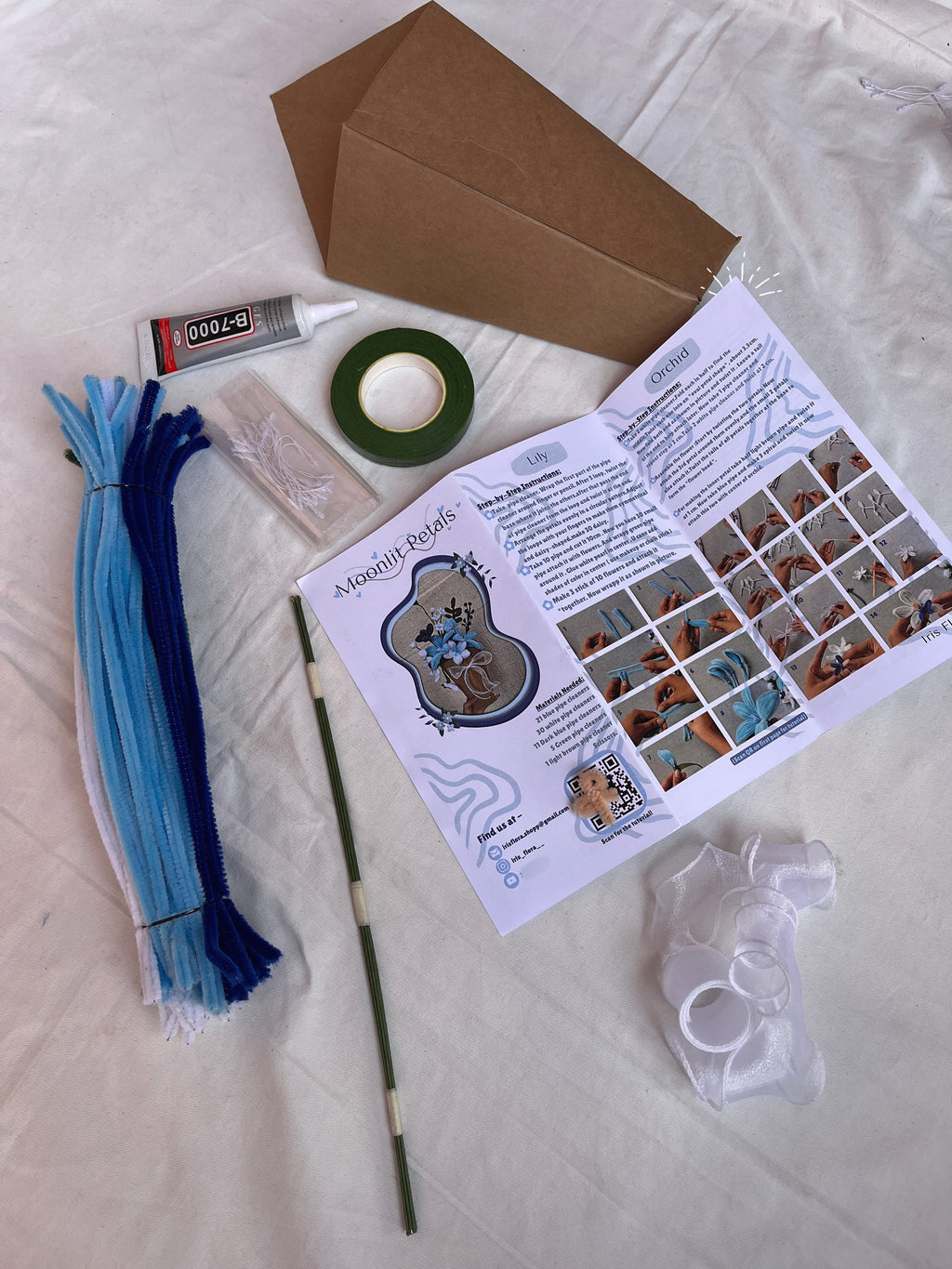 Moonlit petals | DIY Kit