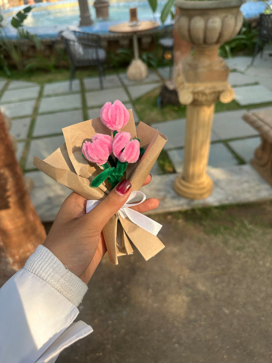 Tulip small bouquet