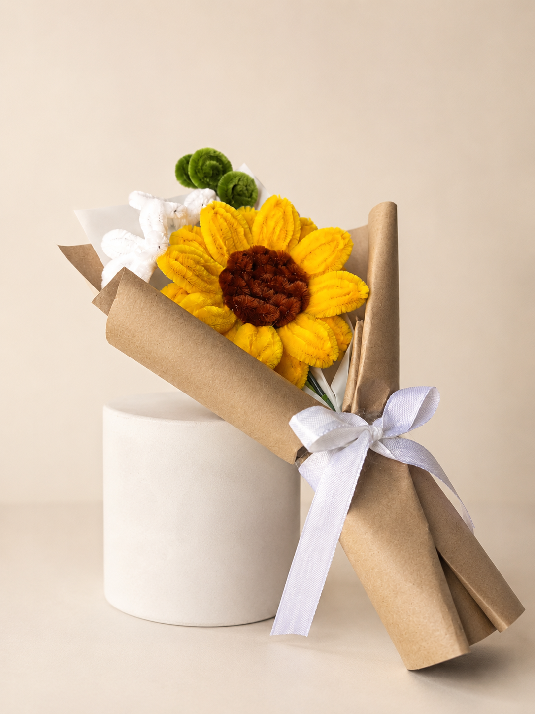 Sunflower & white bloom