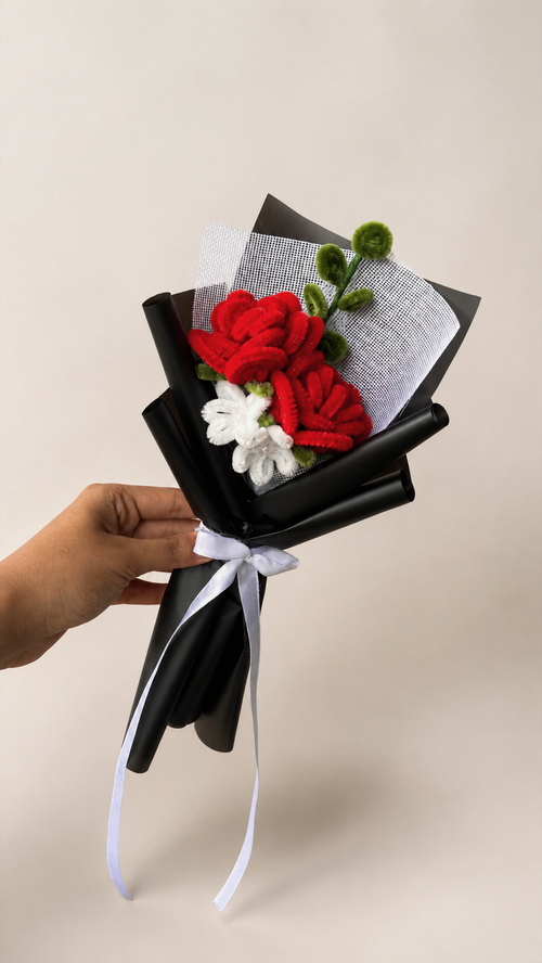 2 Roses & White bloom