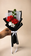 2 Roses & White bloom